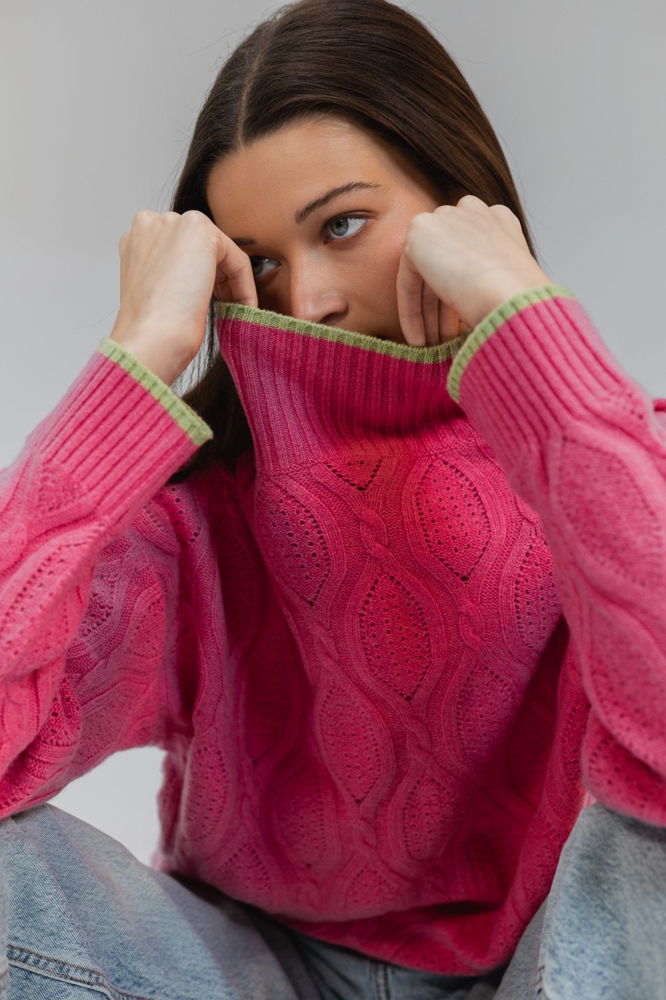 No One Is Me - turtleneck - Maison Lointaine