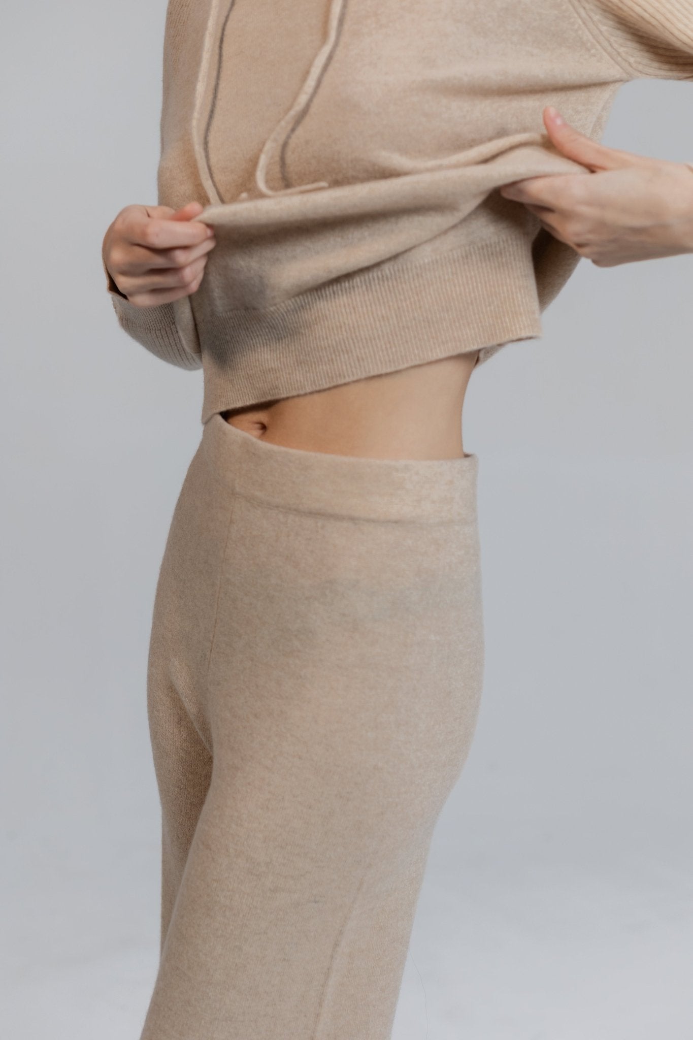 Timeless Elegance - pant - Maison Lointaine
