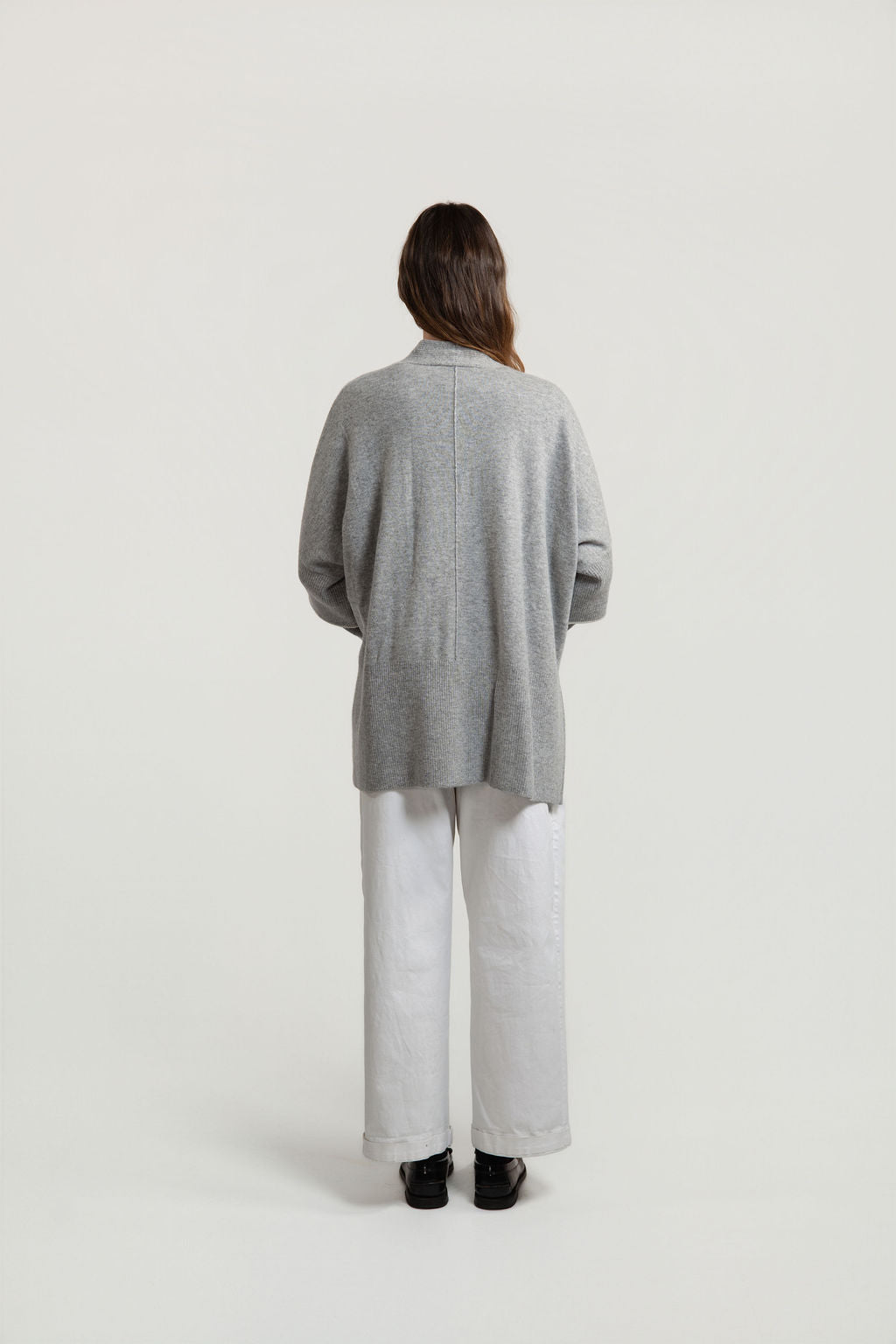 Core Comfort Gilet- Cardigan - Maison Lointaine  - 100% Sustainable Cashmere